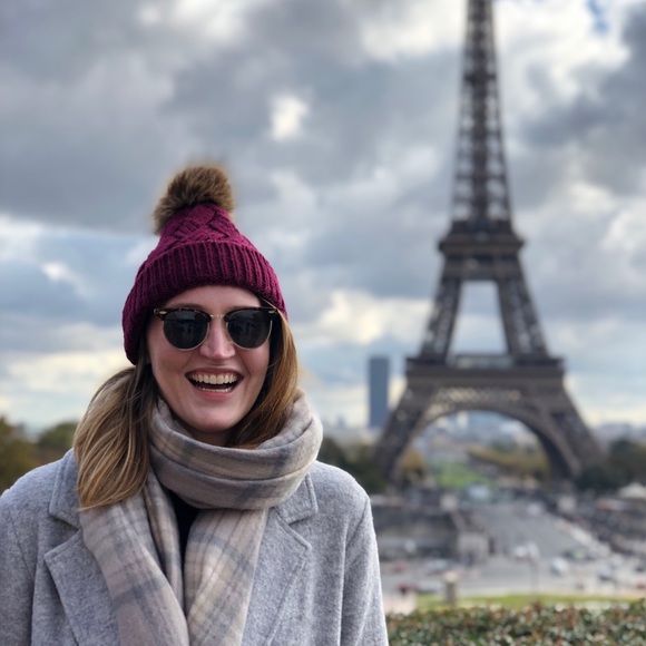 Meet your Posher, Ali - Picture 1 of 1